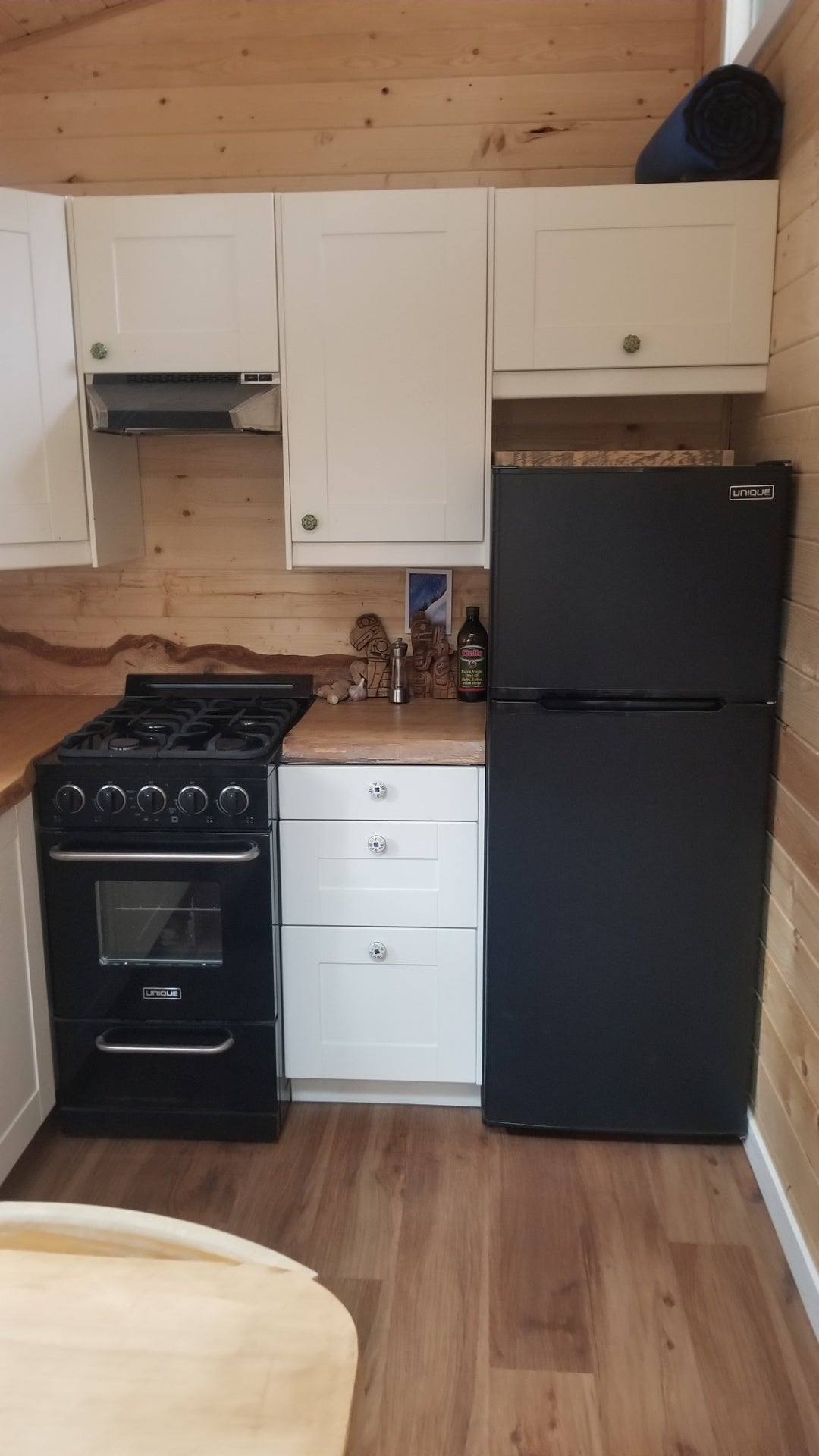 @Tinykootsliving Kitchen in Kamloops, BC - Canadian Off Grid